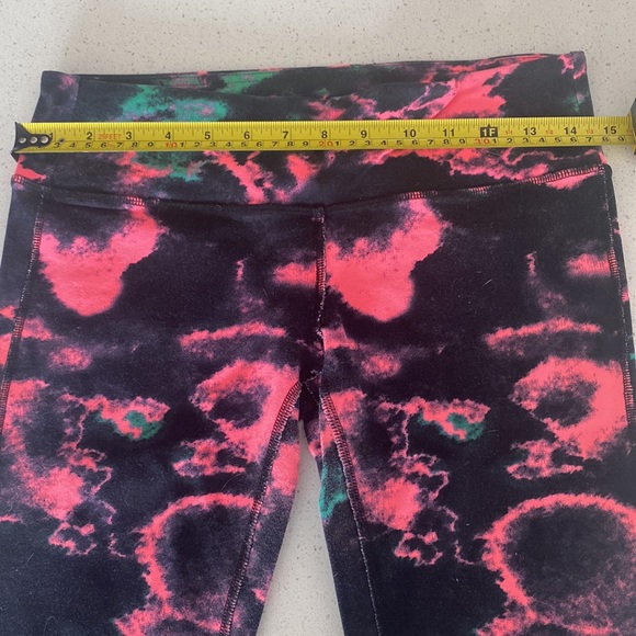 ALO Yoga Ribbed Goddess Leggings - Picture 8 of 8